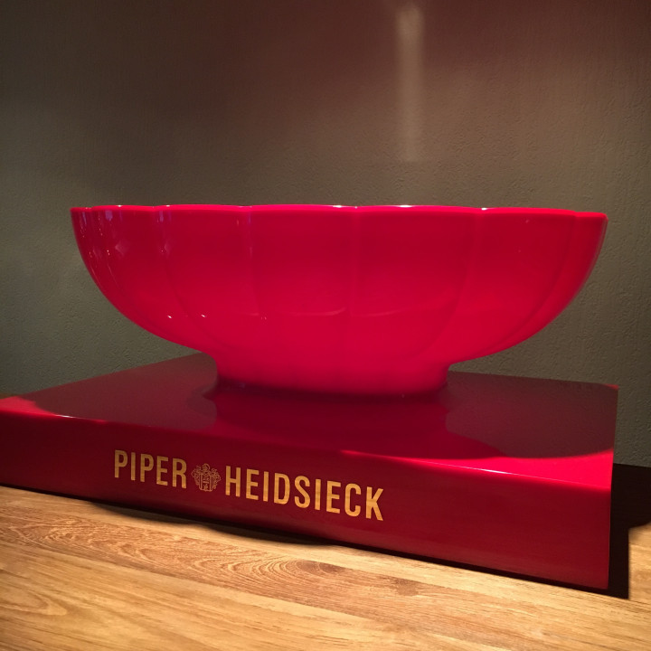 Big Bottle bucket Champagne Piper-Heidsieck Jaime Hayon XL