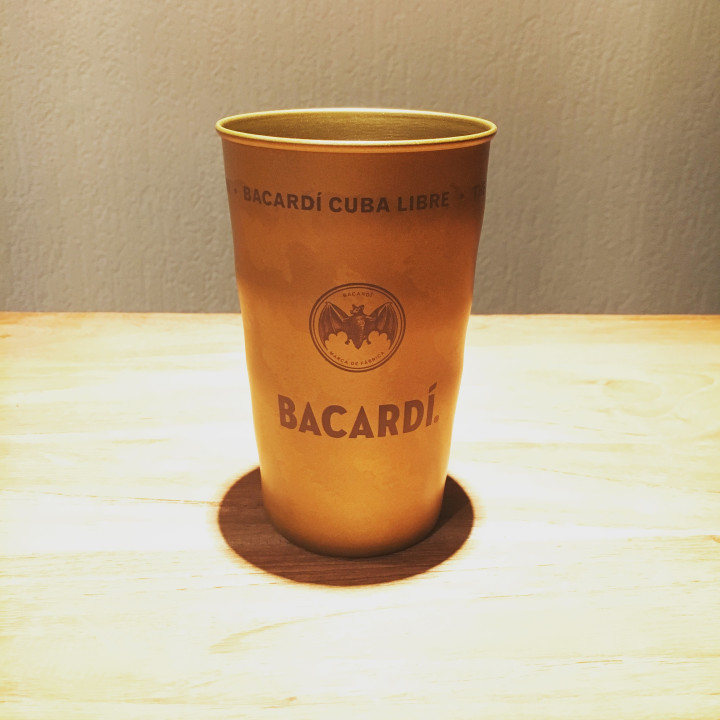 Glas Bacardi Metal Cup