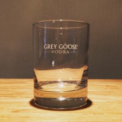 Glass Grey Goose on the rocks 3D
