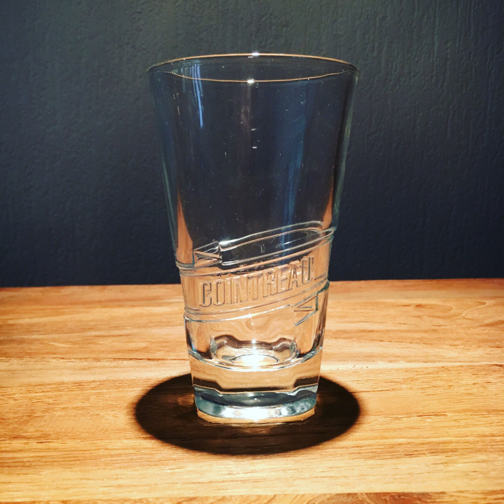 Verre Cointreau évasé