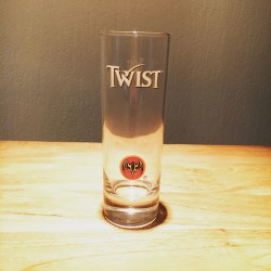 Glass Bacardi Twist