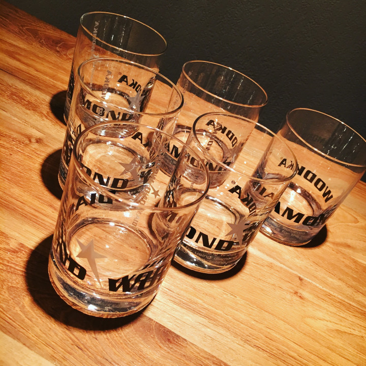 Verre Diamond vodka on the rocks