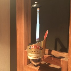 Dispenser Baileys