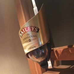 Dispenser Baileys