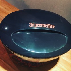 Ijsemmer Jägermeister