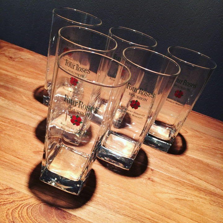 Glas Four Roses long drink