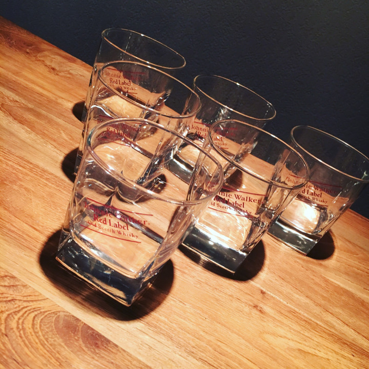 Glas Johnnie Walker on the rocks model 2