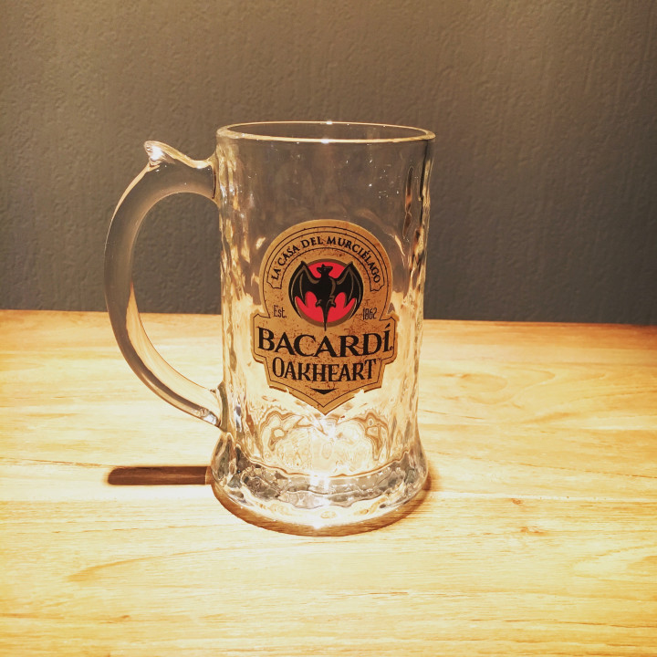 Mok Bacardi Rum Spiced Oakheart met design in relief