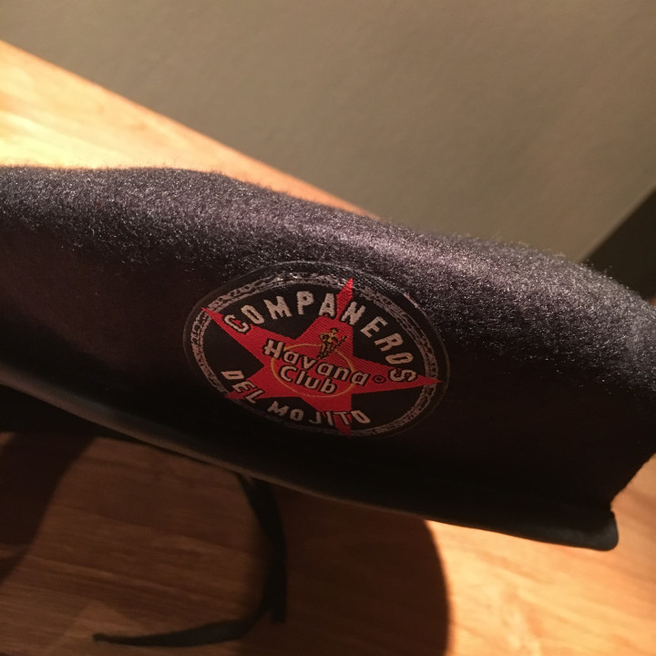 Beret Havana Club