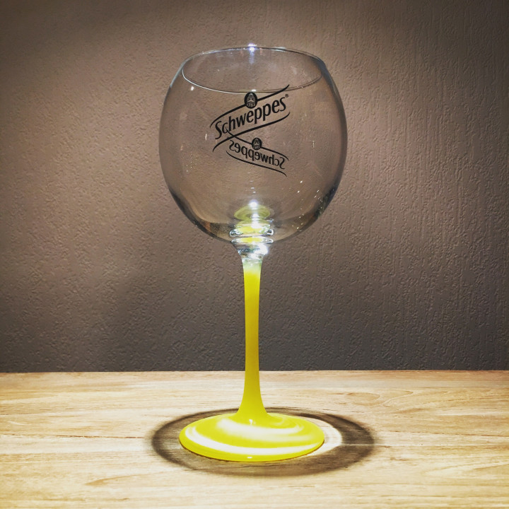 Stemglas Schweppes black logo