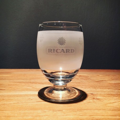 Glass Ricard ballon model 19