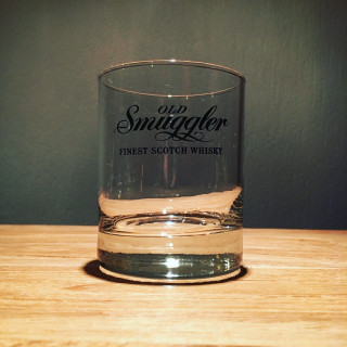 Old Smuggler on the rocks glas