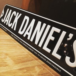 Plaat Jack Daniel's road model in metaal