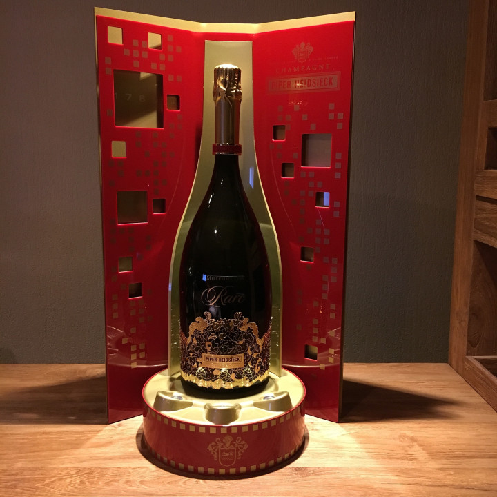 Glorifier bottle Piper Heidsieck Rare