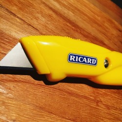 Cutter knife Ricard