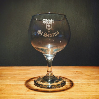 Glass beer St. Sixtus