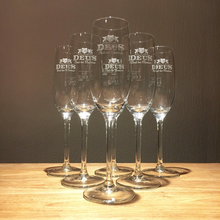 Verre bière Deus modèle flûte