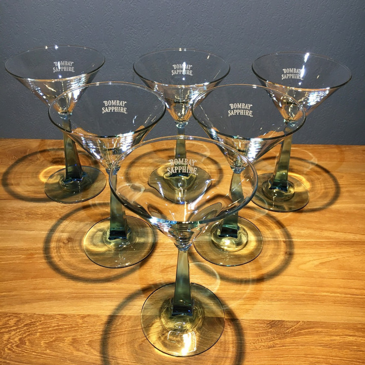 Glass Bombay Sapphire margarita model 2