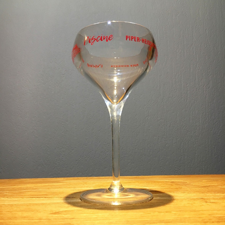 Coupe champagne Piper-Heidsieck Piscine PVC