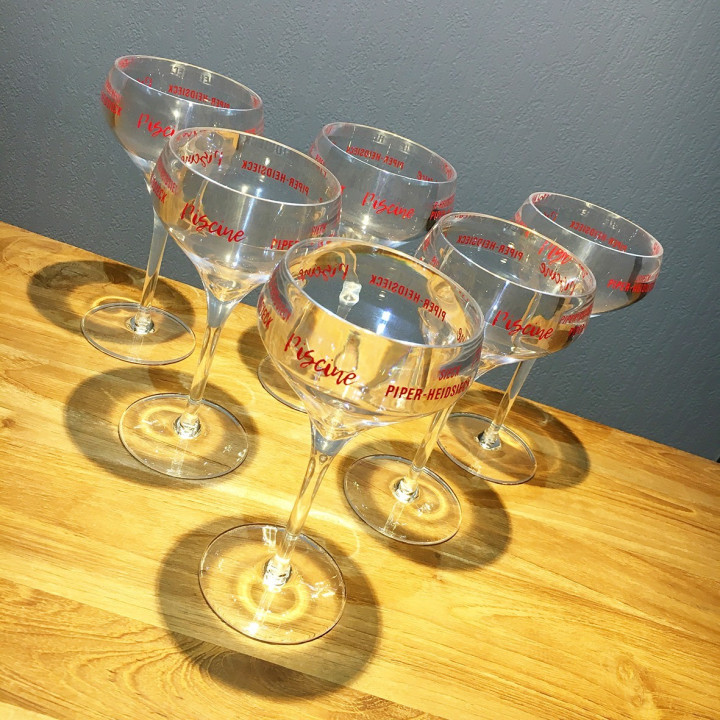 Coupe champagne Piper-Heidsieck Piscine PVC
