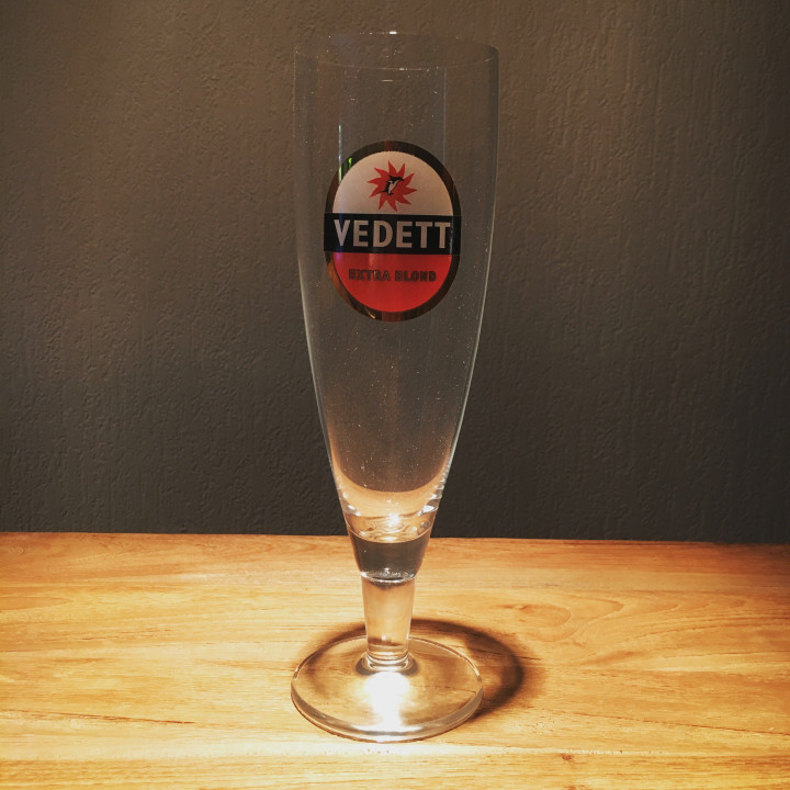 Verre bière Vedett modèle flûte 1