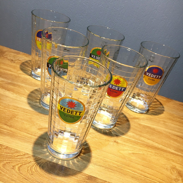 Set van 6 Vedett glazen met facetten & kleurige logo 33cl
