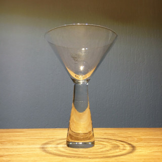 Voetglas Smirnoff Black