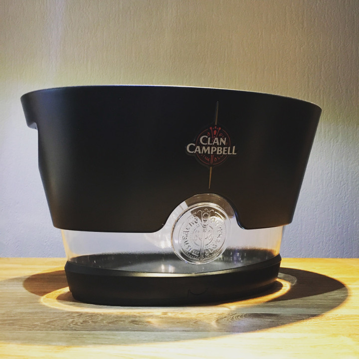 Bottle & Ice bucket Clan Campbell