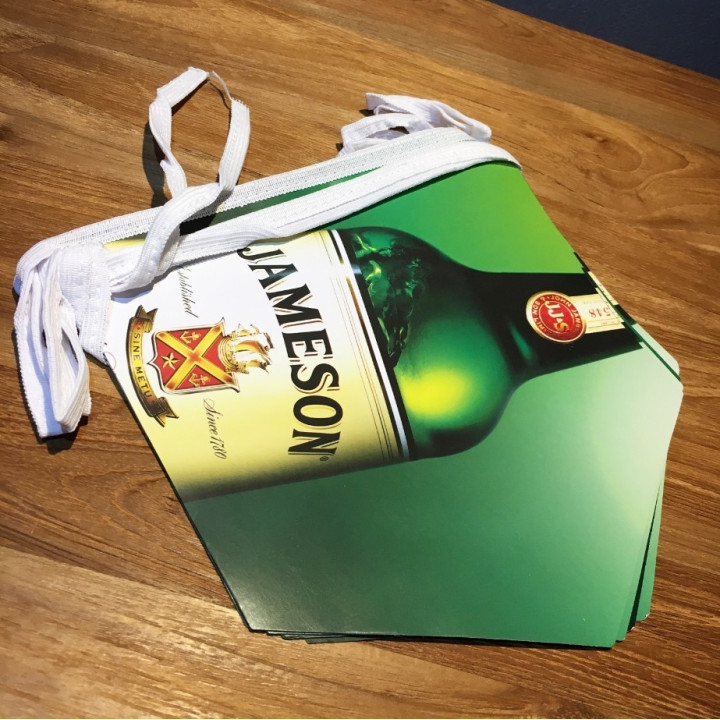 Banner Jameson in papier