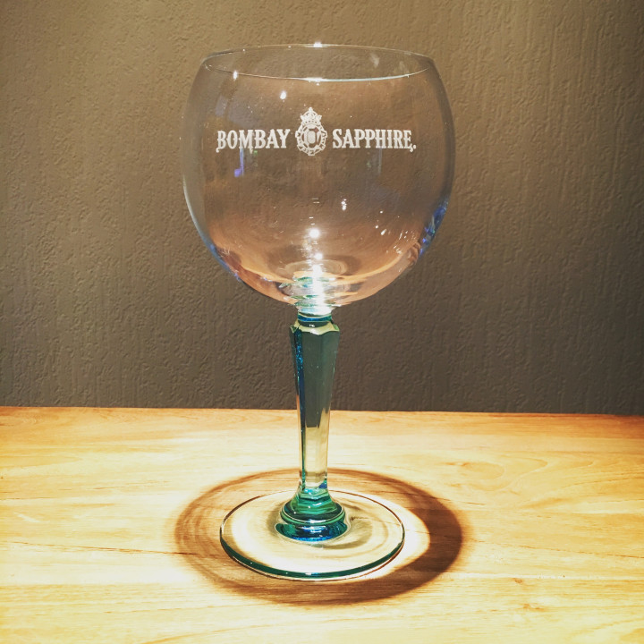 Glass Bombay Sapphire Piscine 68cl.