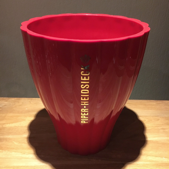 Bottle bucket Piper Heidsieck Jaime Hayon 1b