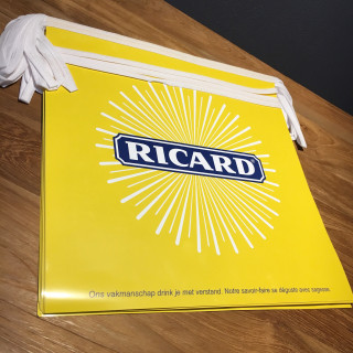 Banner Ricard vierkantig in papier