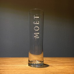 Glass Moët & Chandon long...