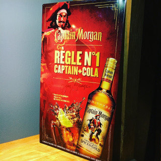 Plaat metaal Captain Morgan groot model