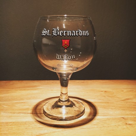 Glass beer St Bernardus