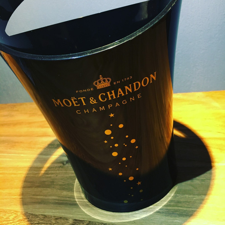 Ijsemmer Flessenemmer Moët & Chandon zwart 1fl gouden geschrift