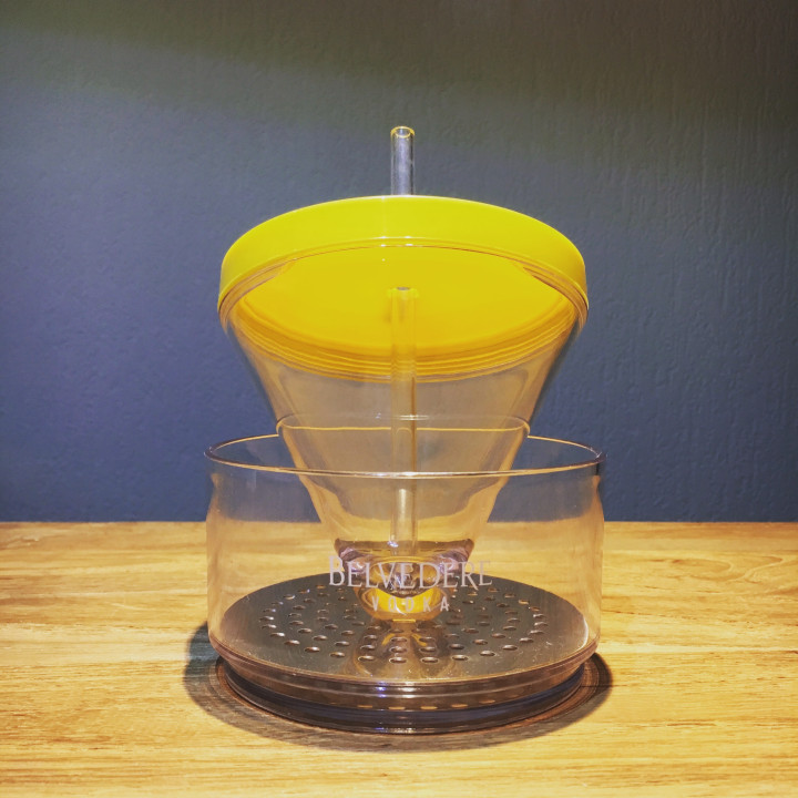Glas Belvedere vodka cocktail cup geel
