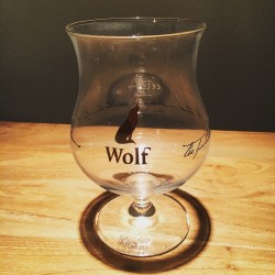 Glass beer Wolf big