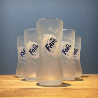 Glas Fanta wijde top