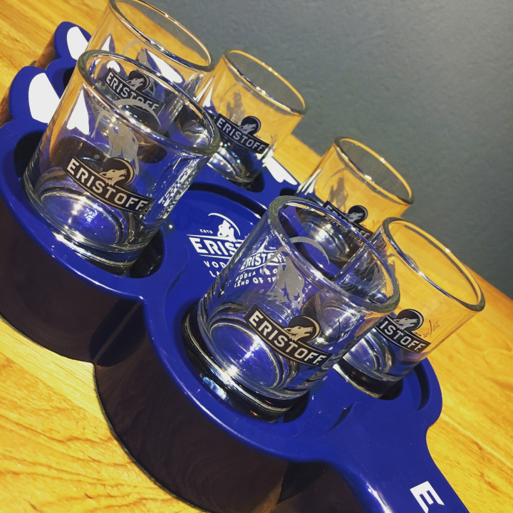 Shot Paddle Eristoff wolfs paw + 6 shooters