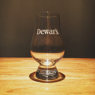 Glas Dewar's Drop