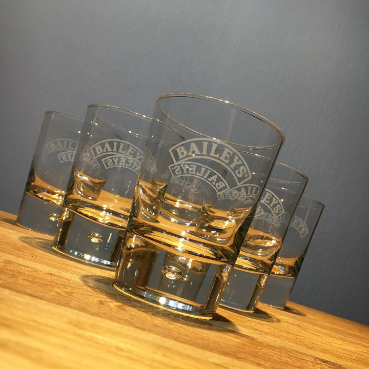 Verre Baileys tumbler modèle 3