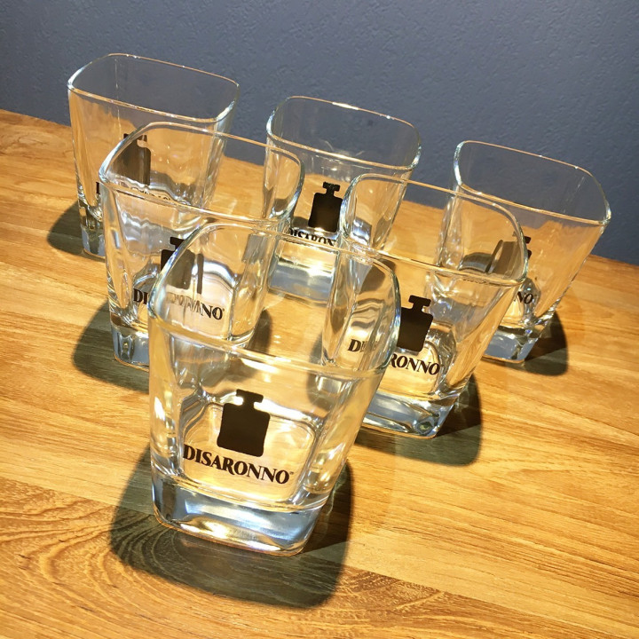 Glas Amaretto Disaronno model 2
