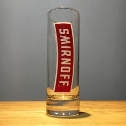 Glass Smirnoff long drink...