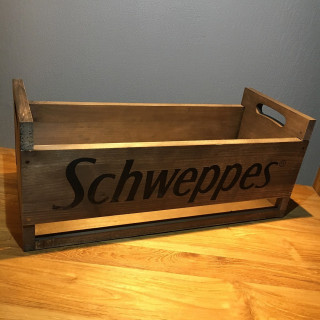 Box Schweppes in wood