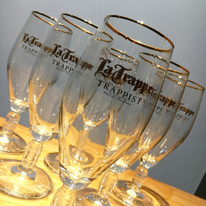 Verre bière La Trappe modèle 2
