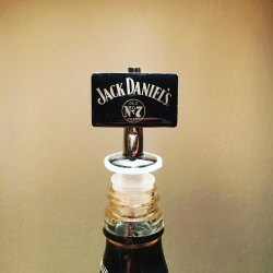 Communistisch Geavanceerde gezantschap Fles schenker schenktuit Spout Pourrer Jack Daniel's
