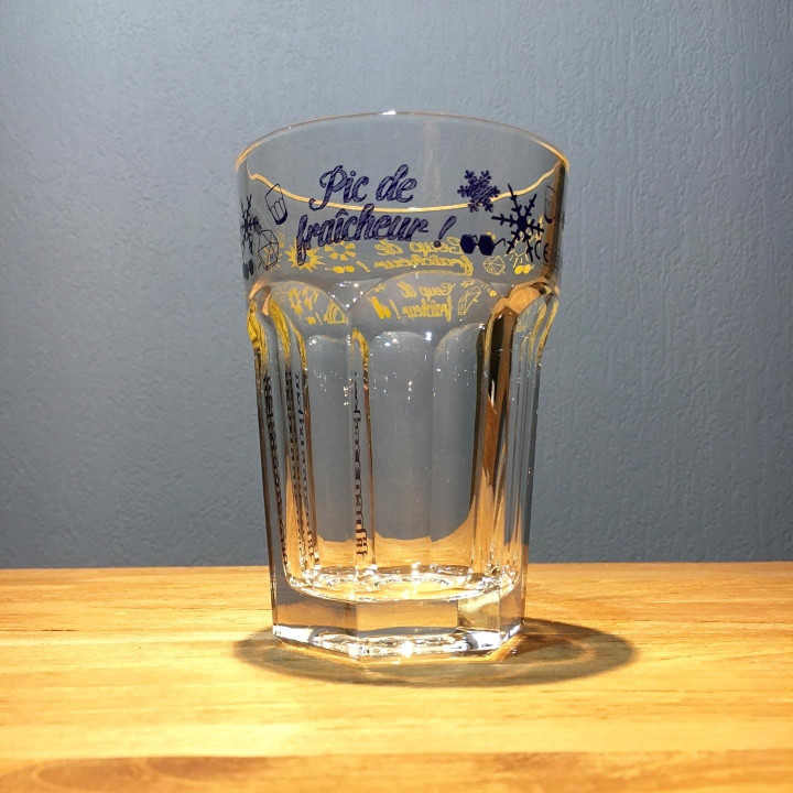 Glass beer Hoegaarden Christmas