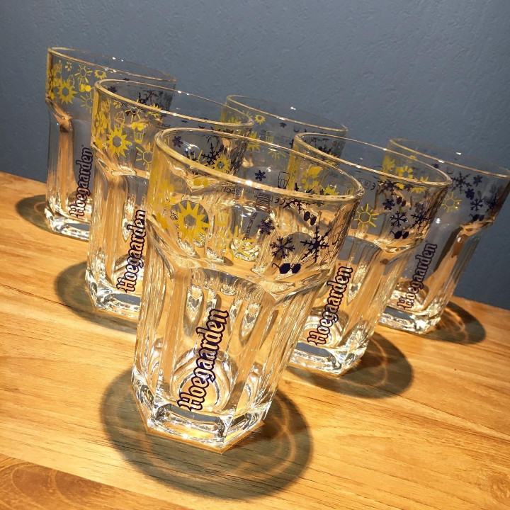 Glass beer Hoegaarden Christmas