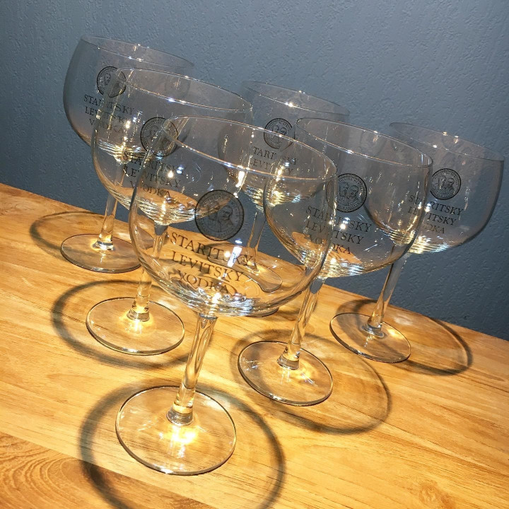 Glass Staritsky Levitsky Vodka